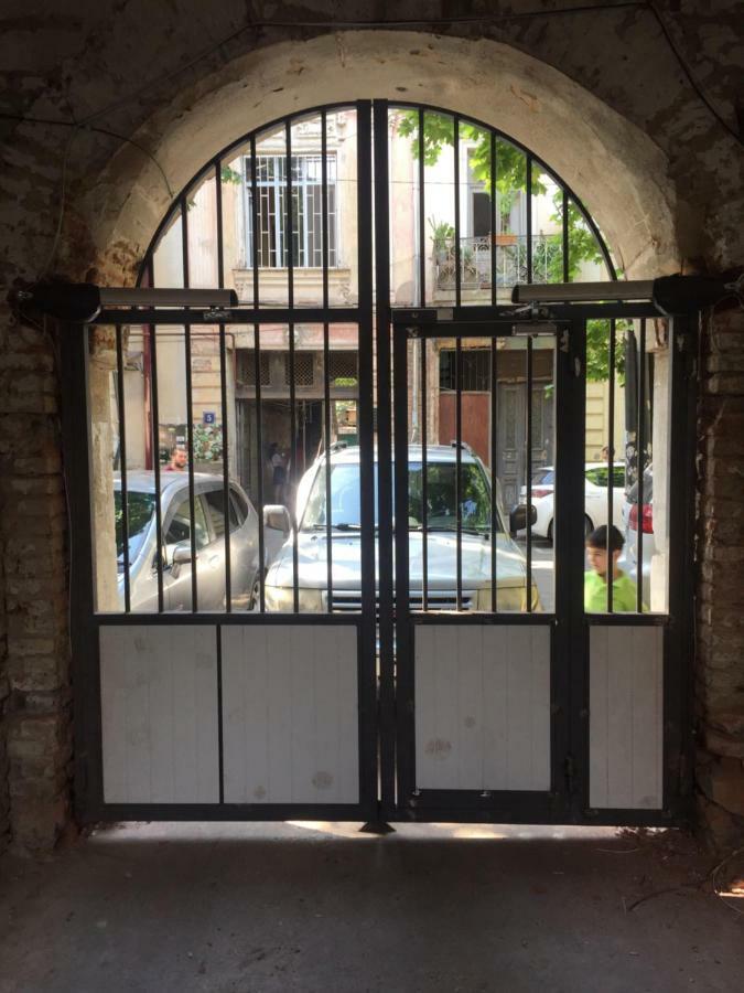 Agmashenebeli 128 Apartment Tbilisi Bagian luar foto